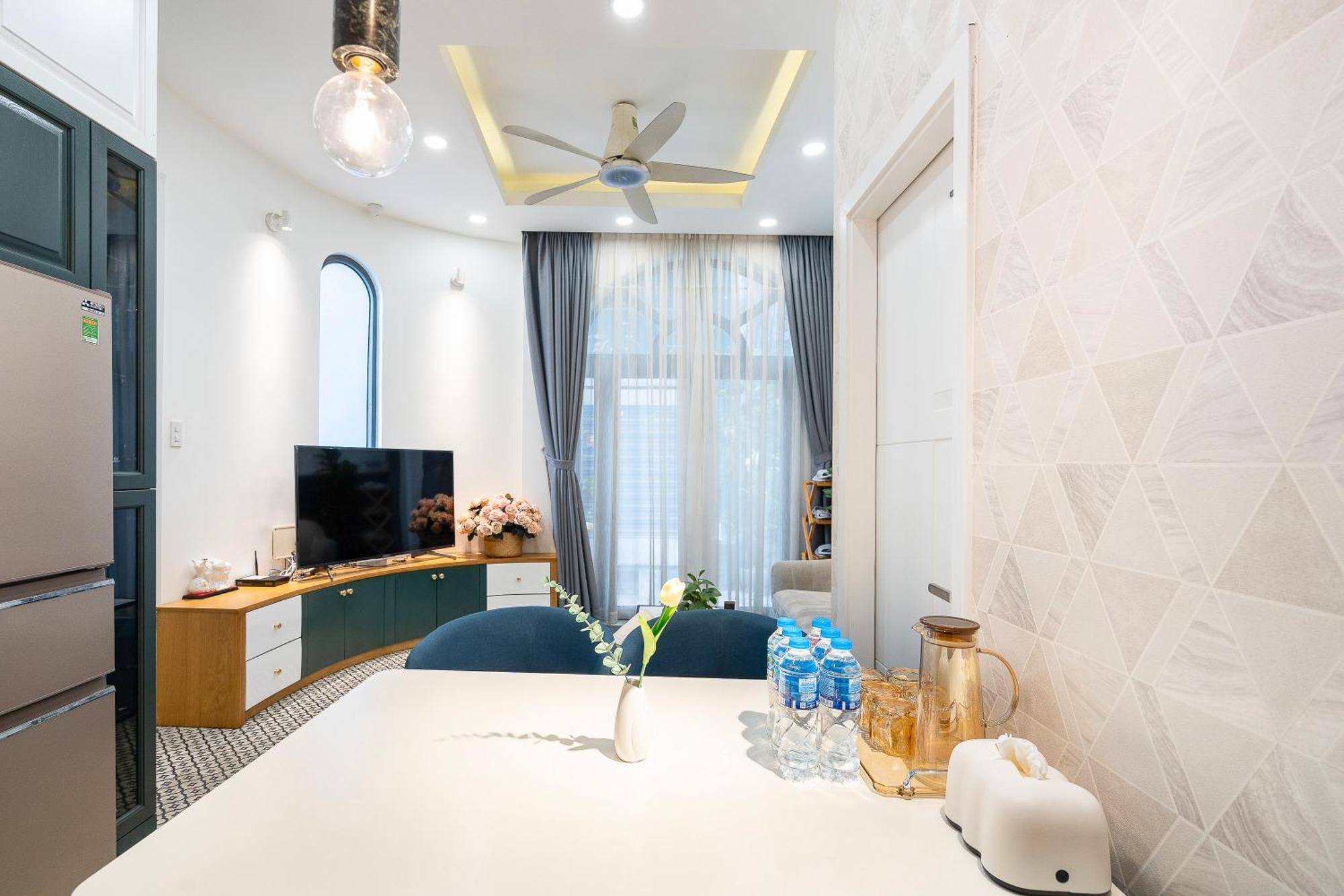 Nhà nghỉ Entire 3br House In City, D1 TP. Hồ Chí Minh