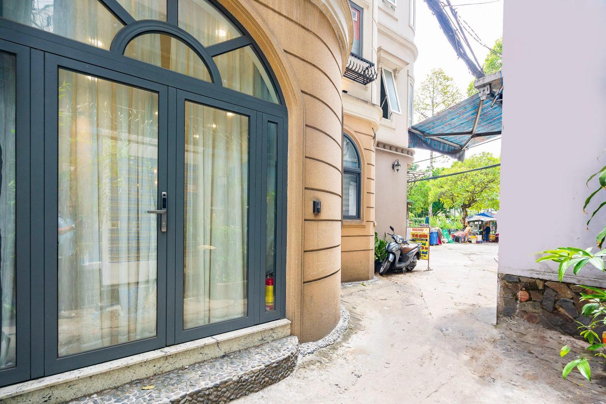 Nhà nghỉ Entire 3br House In City, D1